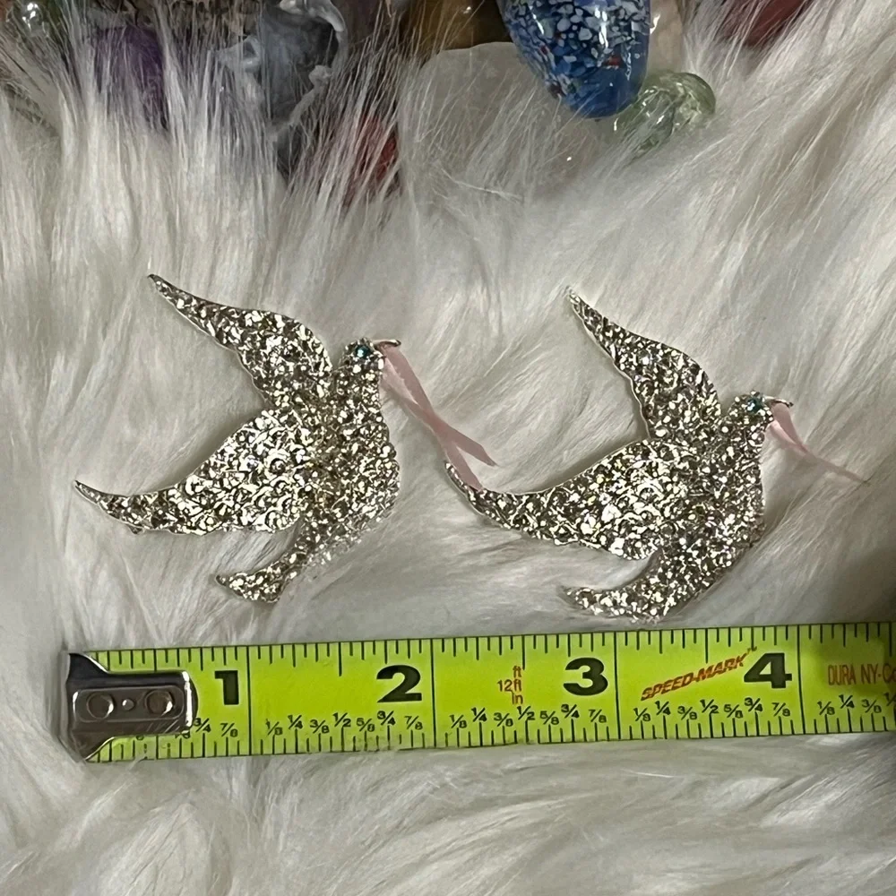 Paloma Blanca Peace Doves Brooch